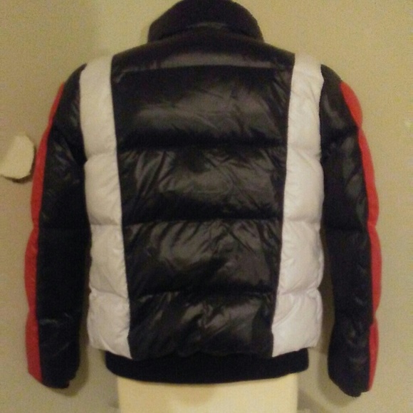 Add Puffer Jacket - Picture 2 of 4